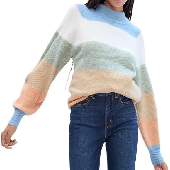 GAP Sweaters - GAP Women's Multicolor Striped Sweater | Size M